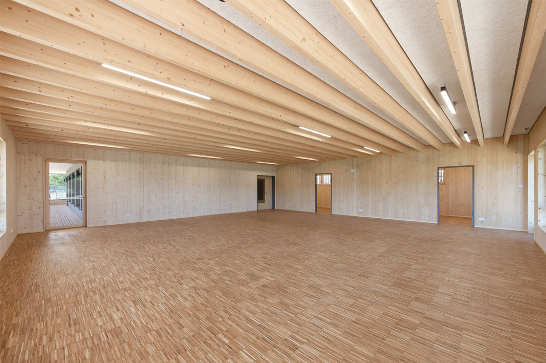 Neubau Haus der Vereine, Öhningen, Holzbau, Brettsperrholz, AKKU Architekten Konstanz, Architektur