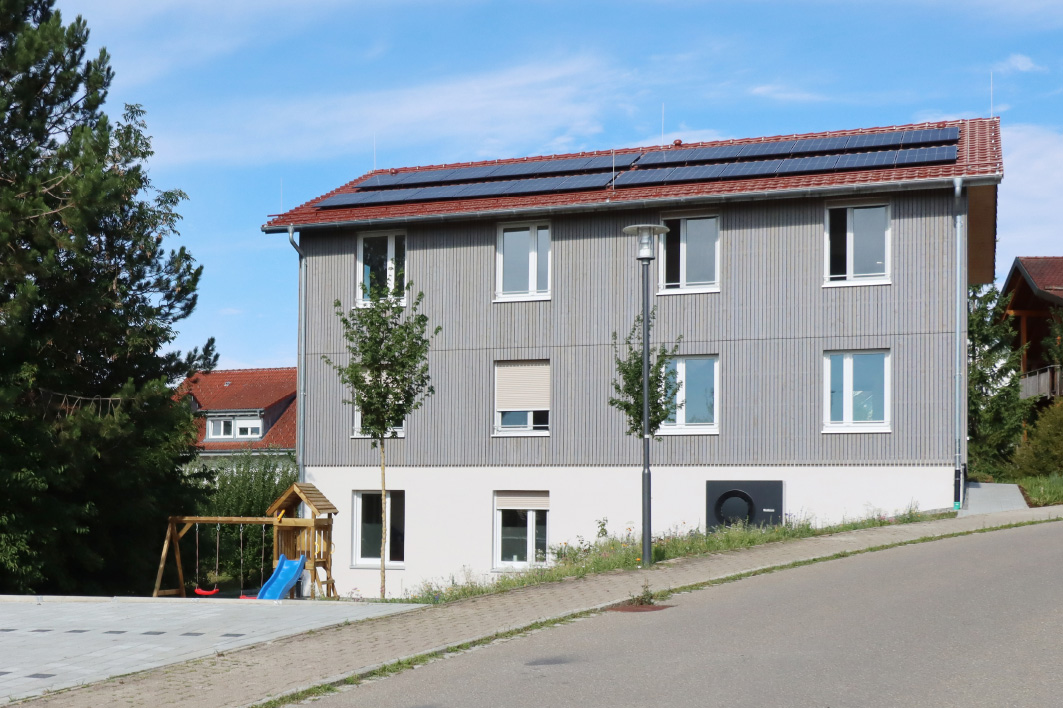 Neubau, Sozialer Wohnbau, Flüchtlingsunterkunft Brigachtal, AKKU Architekten Konstanz